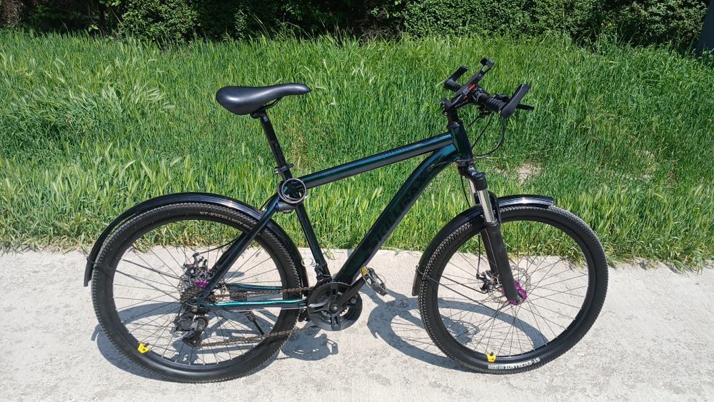 Продам спортивный велосипед 26 размера