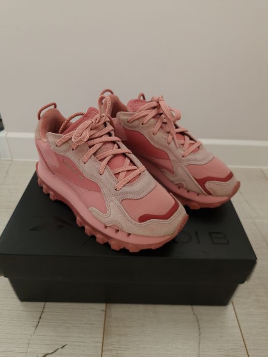 Дамски боти  Vic matie