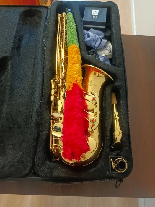 Альт-саксофон Yanagisawa оригинал срочно недорого