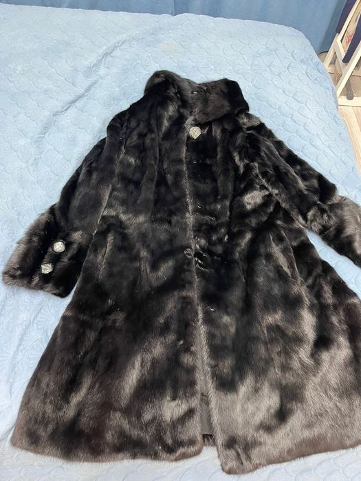 Норковая,черная шуба