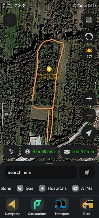 Tiraqurgon, past naymanchada Bog, gilos, hurmo, terak daraxtlari bor