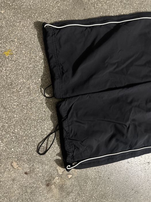 Pantaloni de trening nike din anii 2000 L negru