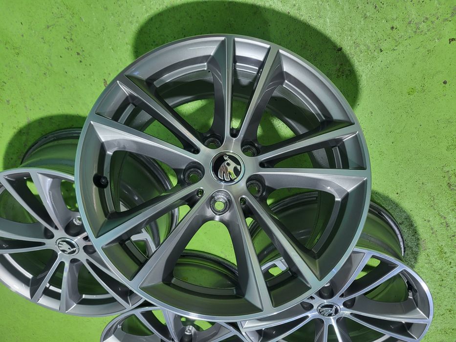 17 5x112 Skoda лети джанти 5х112 шкода