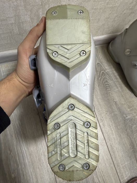 Детские горонолыжные ботинки