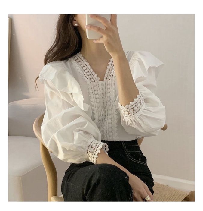 Блузка белая класический