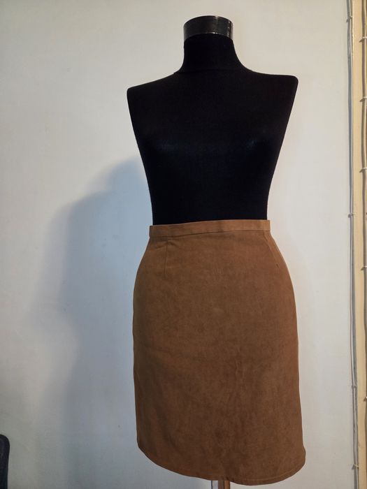 Fusta scurta - mai multe modele în anunț