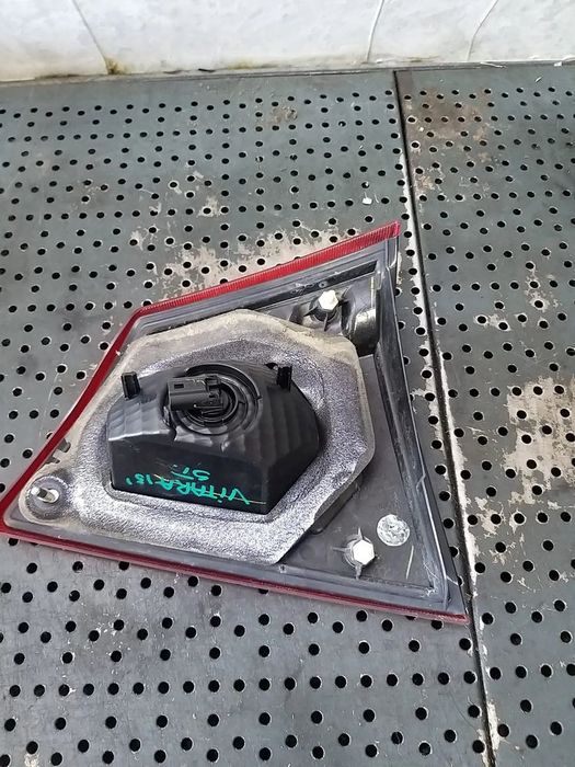 Stop tripla lampa stanga haion suzuki vitara ly