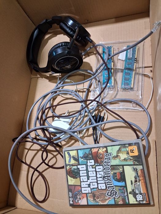 Vând PC Gaming Complet Full
