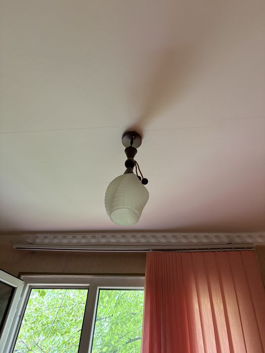 Люстры для спальни зала