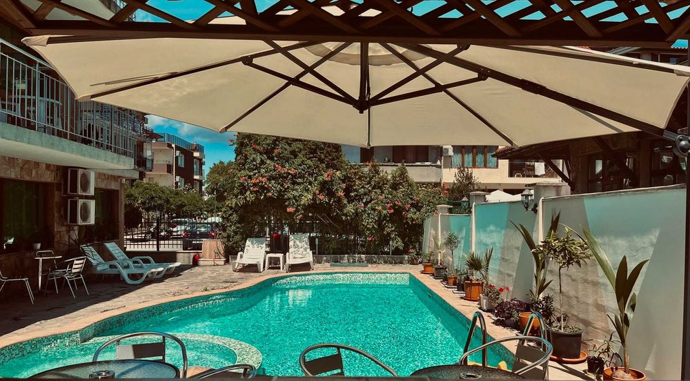 Хотел в гр. Приморско