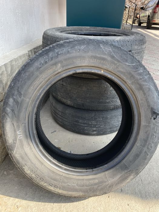 Шины покрышки б/у 185/65/14