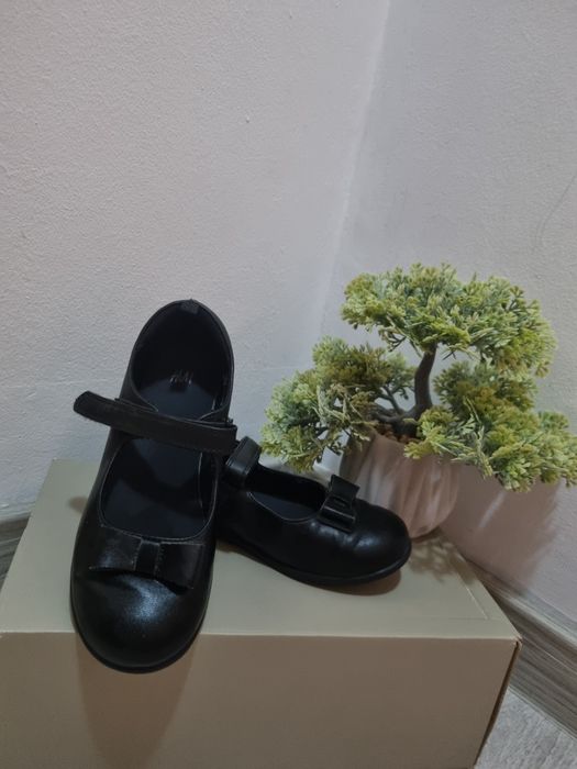 Balerini h&m , marimea 32