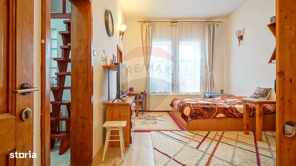 Comision 0% | Garsonieră la casă, curte comună– Matei Basarab