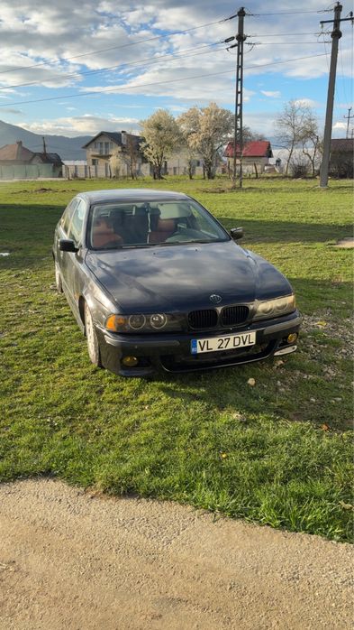 Vand sau schimb Bmw e39 520i