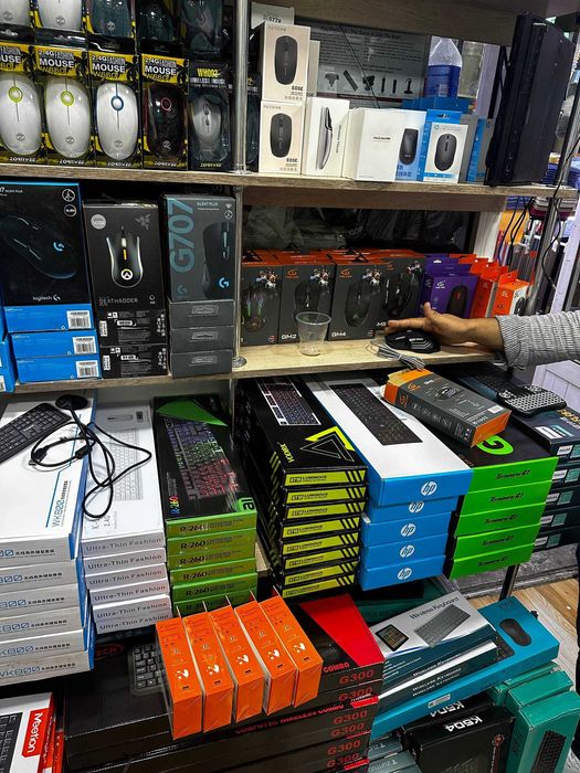 igrovoy Kompyuterlar game club uchun  850 dan 1 yil garantiya