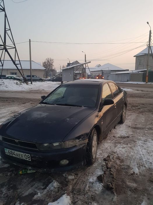 Митсубиси галант акула