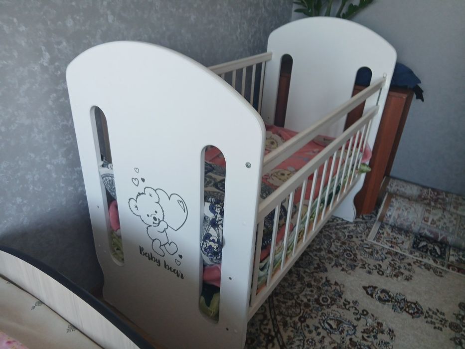 Продам кроватку  продам