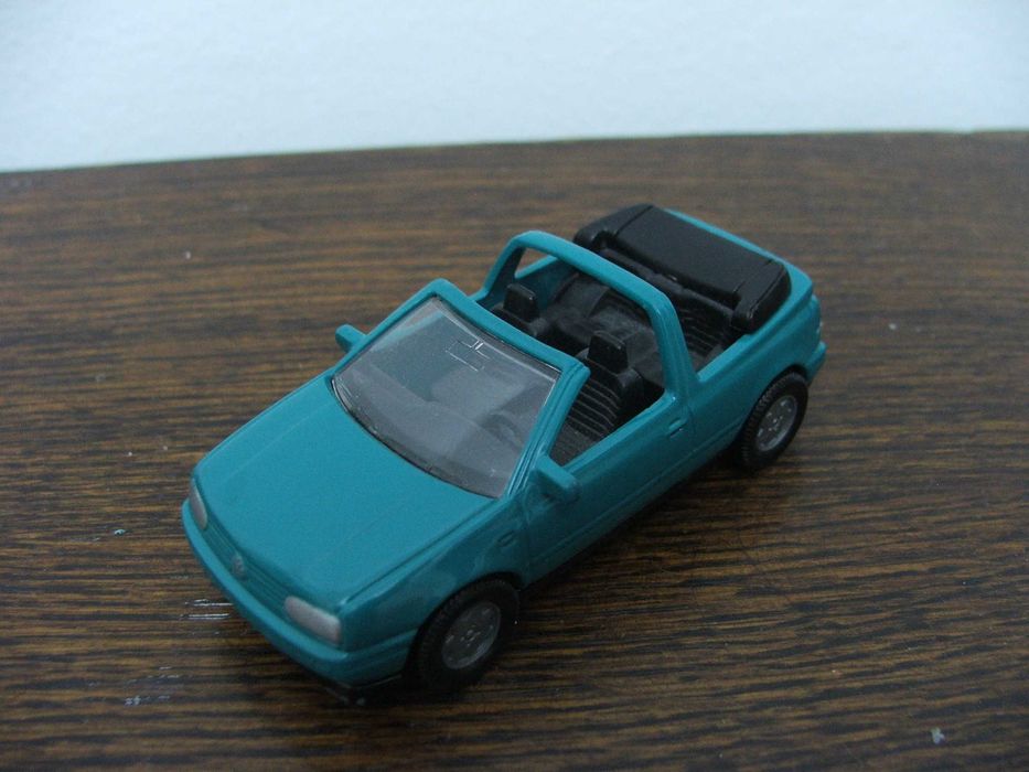 Masinuta metal SIKU  VW Golf cabrio