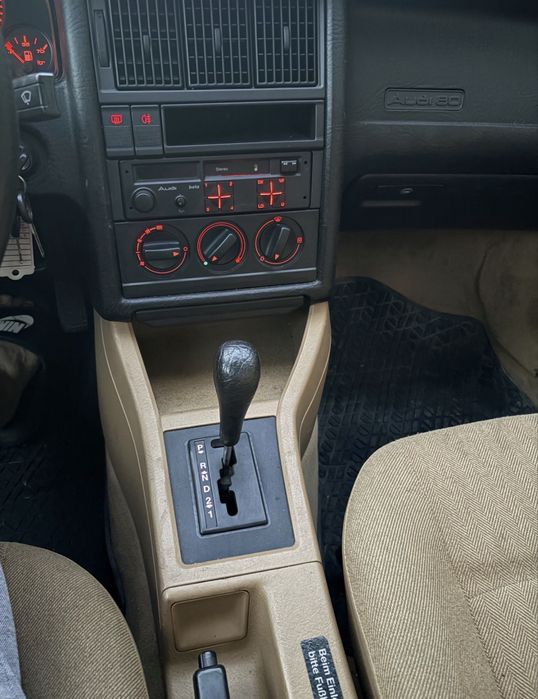 Audi 80 de epoca 1.8 automat