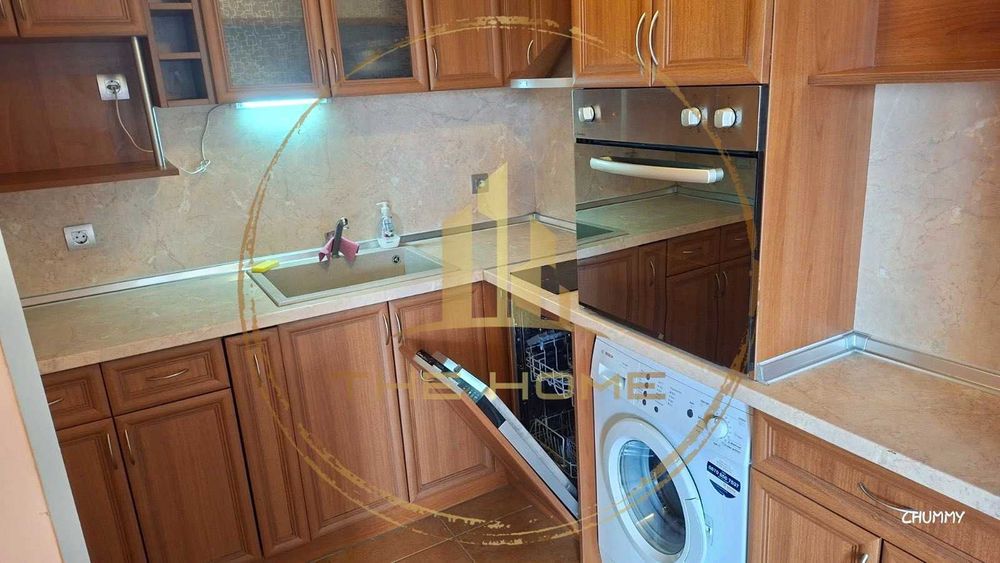 Дава се под наем Двустаен апартамент в Варна, Цветен квартал - 70 кв.м за 375 € - Снимка #3