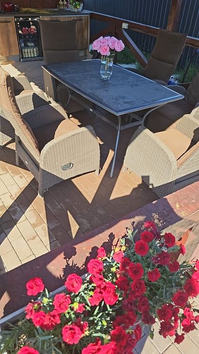 Set Mobilier Terasă/Grădină Mobexpert – Masă + Scaune Ratan cu Spătar Rabatabil (Recliner)