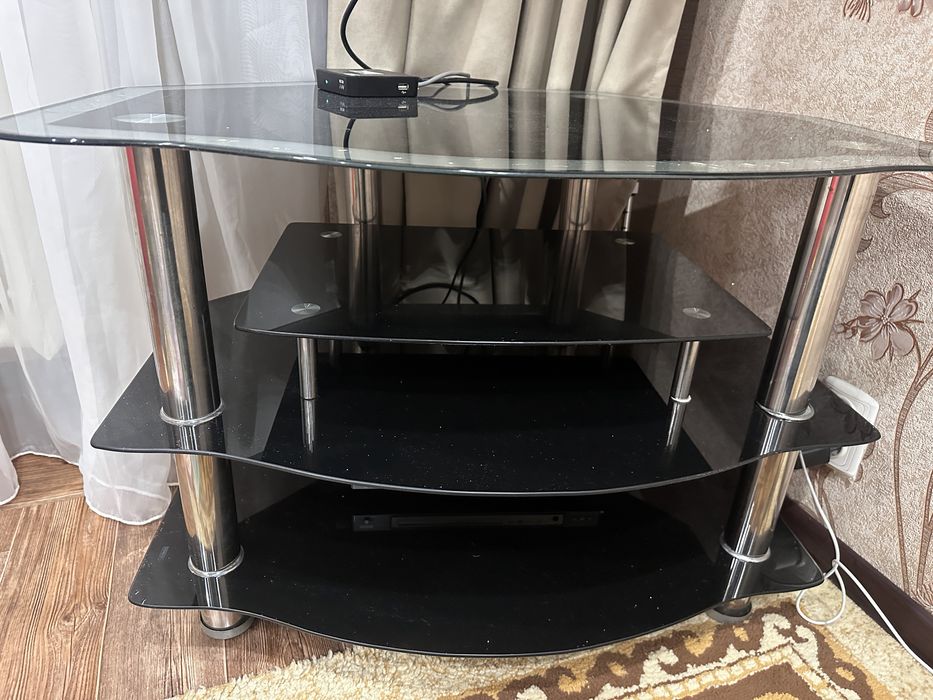 Отдам за шоколадку