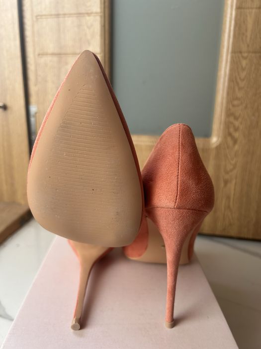 Обувки на висок ток Deezee