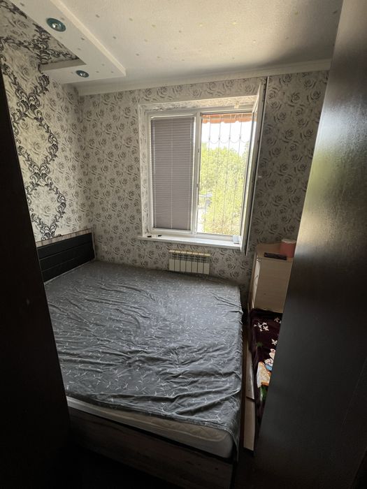 Продается 1- ная кв с отличным ремонтом и мебелью . Срочно