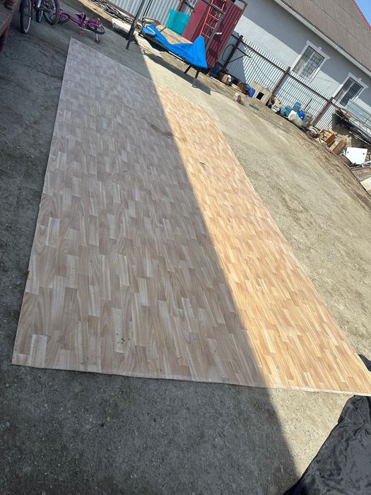 Линолеум сатылады