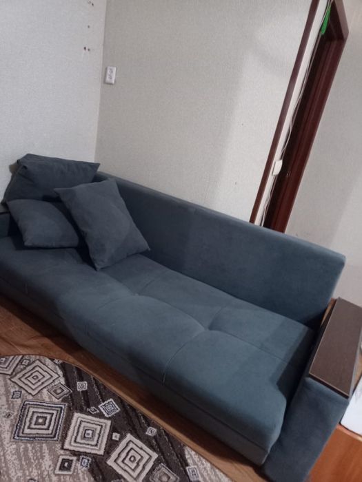 Продаю Диван срочно