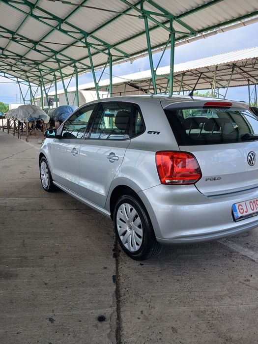 Volkswagen polo 12 mpi BENZINĂ