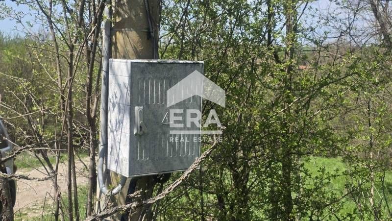 Ексклузивно! Ера Тера продава УПИ в с. Каленовци.