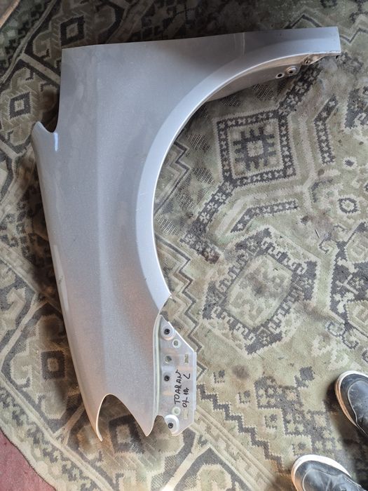 Оригинален Ляв калник за Тоаран 2007- 2010г