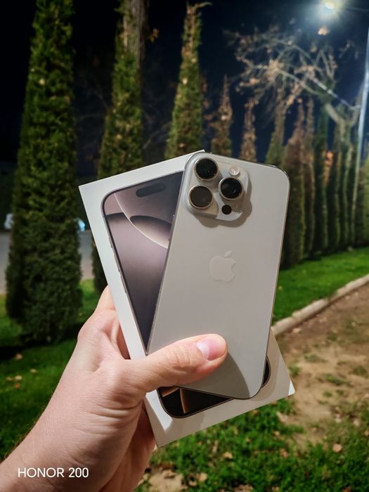 Iphone 16 pro 256gb идеал год гарантия