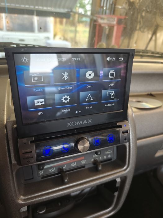 Мултимедия за автомобили