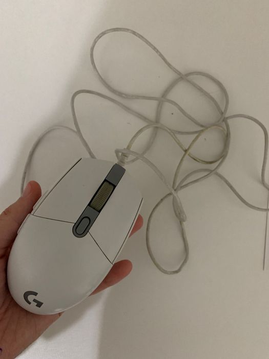 Мышка Logitech  g102 в хорошем состояние