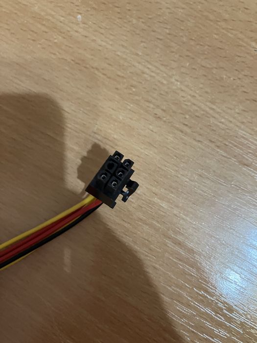 Переходник 6-pin для видеокарты
