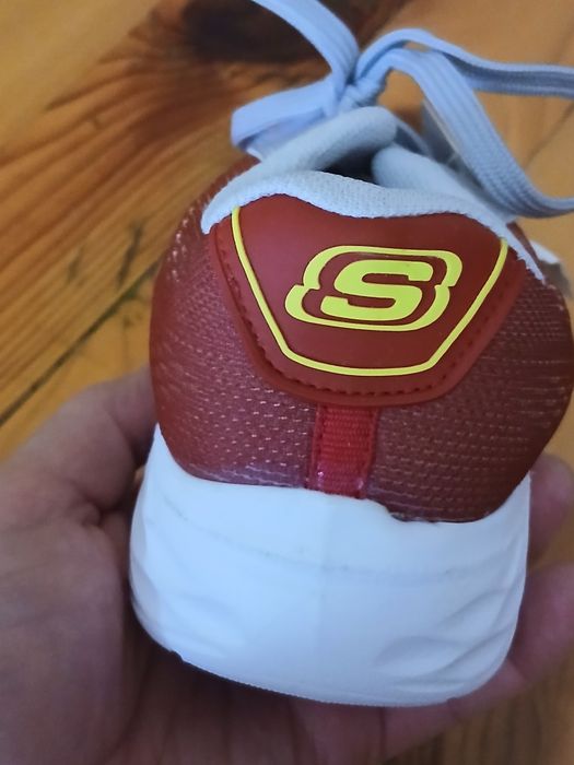 Маратонки SKECHERS