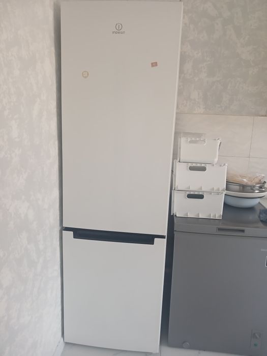 Холодильник электррника