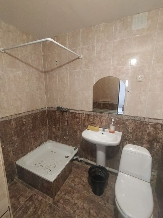 Сдаётся комната в  чубаре