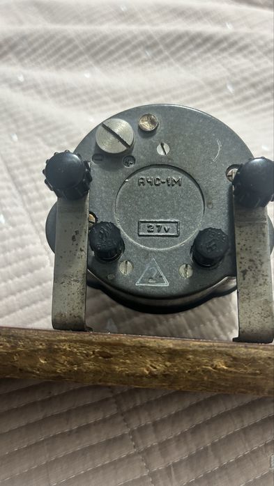 Продам часы авиационные АЧС-1М