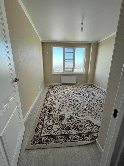 Продаётся евро-3  Левый берег  BI Group