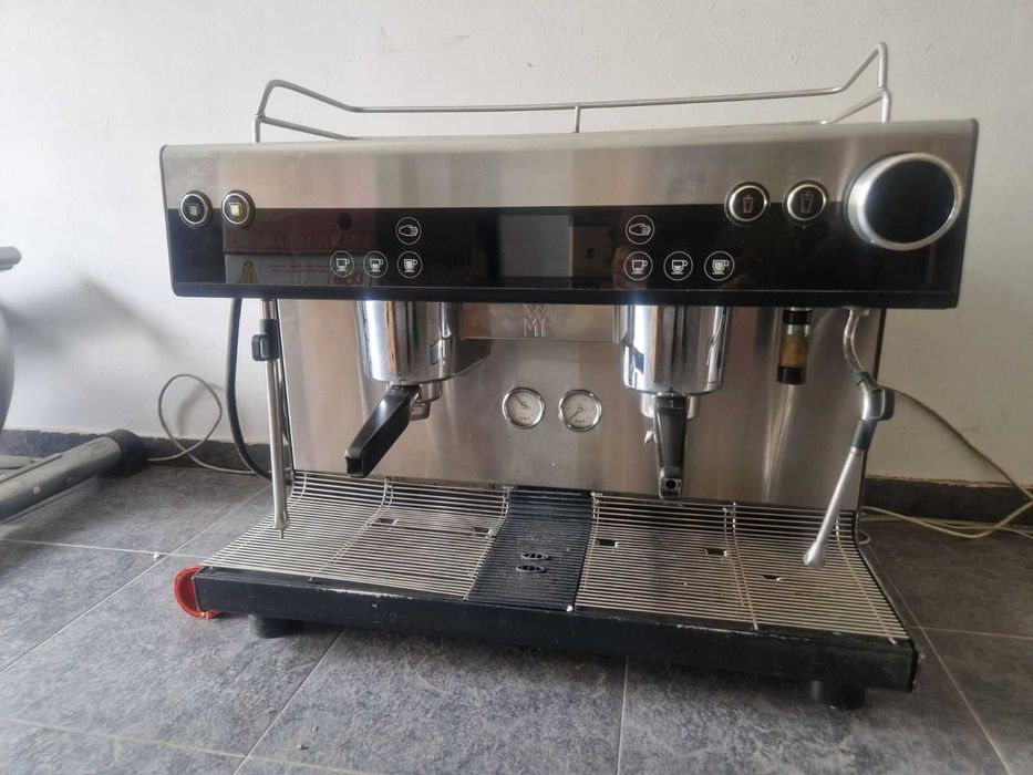 Кафемашина WMF Espresso 03.5500   с 2 ръкохватки