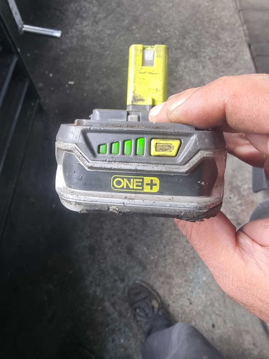 Комплект акумулаторни инструменти Ryobi