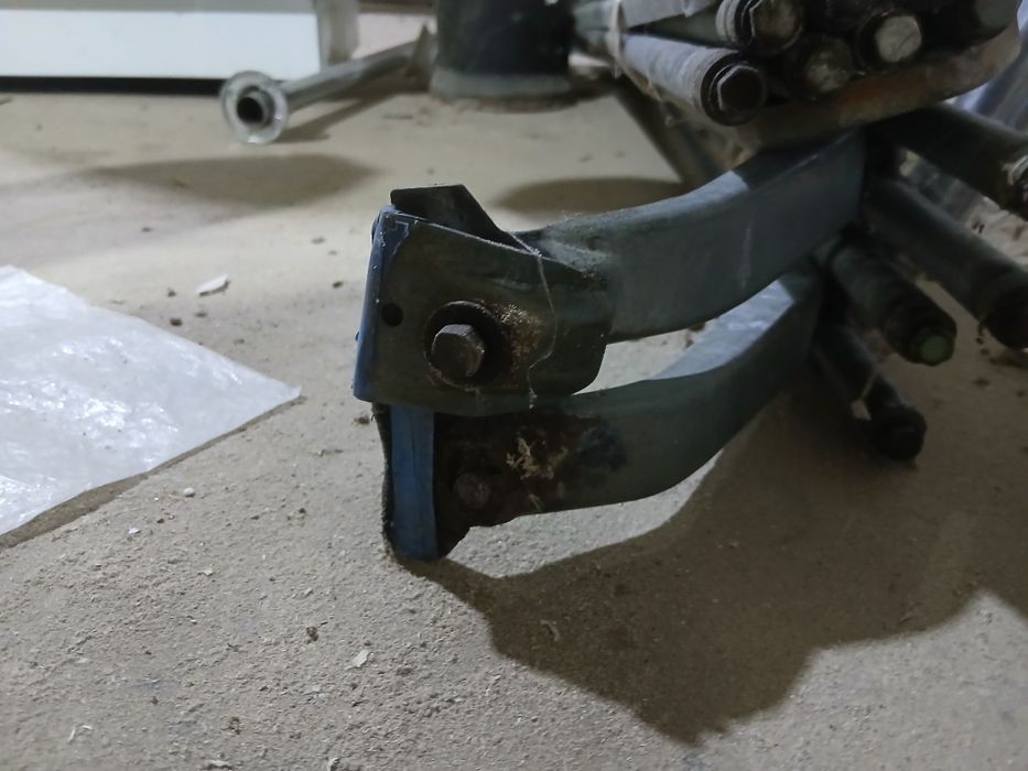 Продам багажник на авто