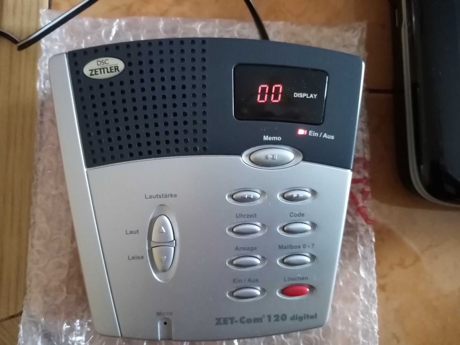 Vand telefon fara fir Nippon NP8360+robot telefonic DSC-Zettler