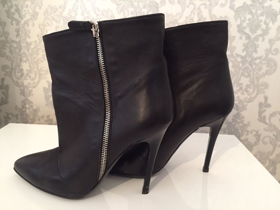 Продам ботиночки !