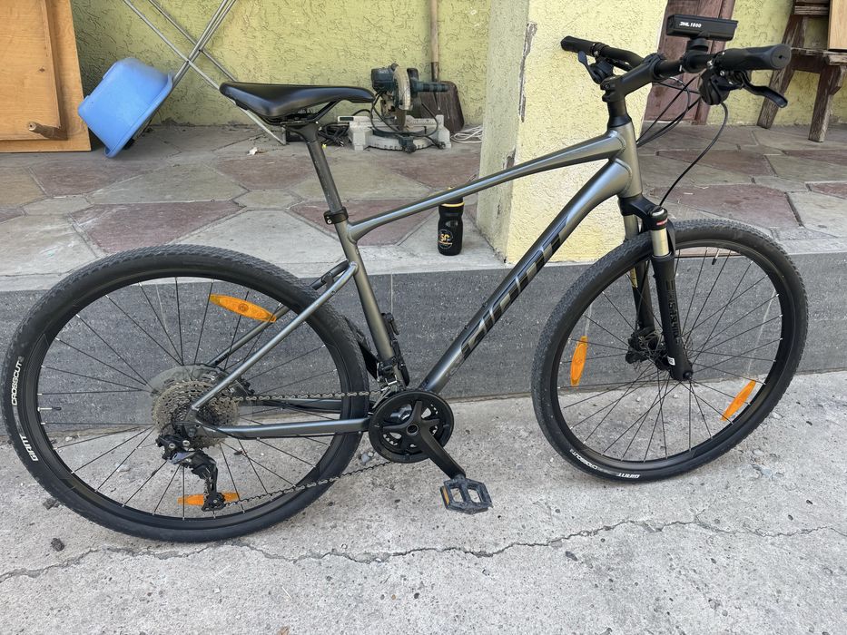 Велосипед giant roam 0.