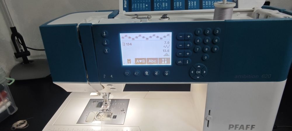 Pfaff ambition 620