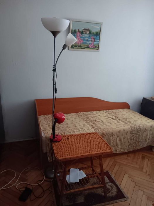 Дава се под наем Двустаен апартамент в Плевен, 9-ти квартал - 65 кв.м за 225 € - Снимка #2